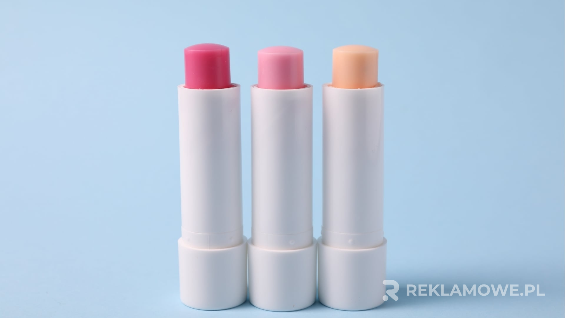 Skuteczne opakowanie na pomadki reklamowe z logo firmy