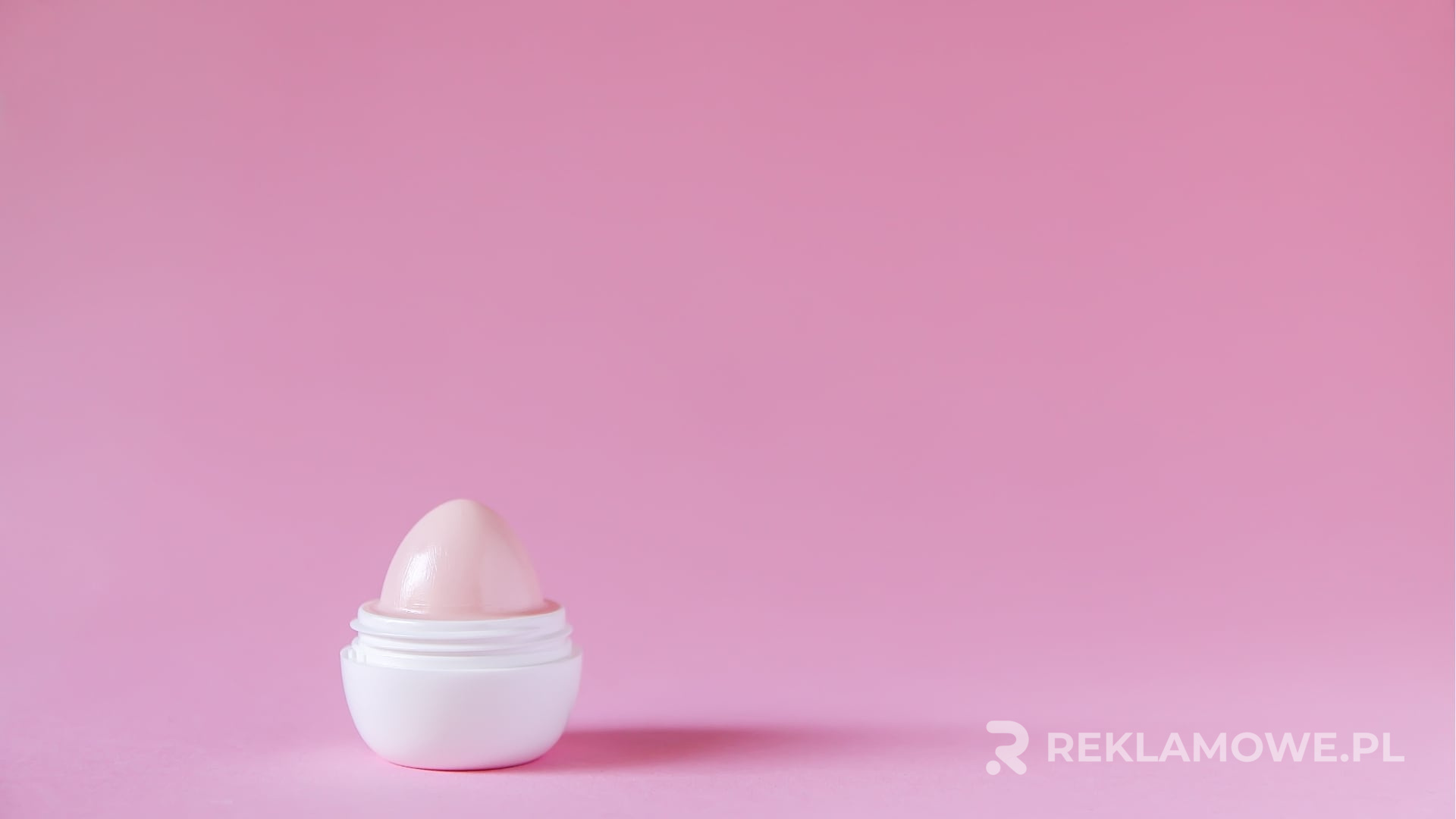 Jak unikać błędów przy wyborze pomadek reklamowych Błędy przy wyborze pomadek reklamowych